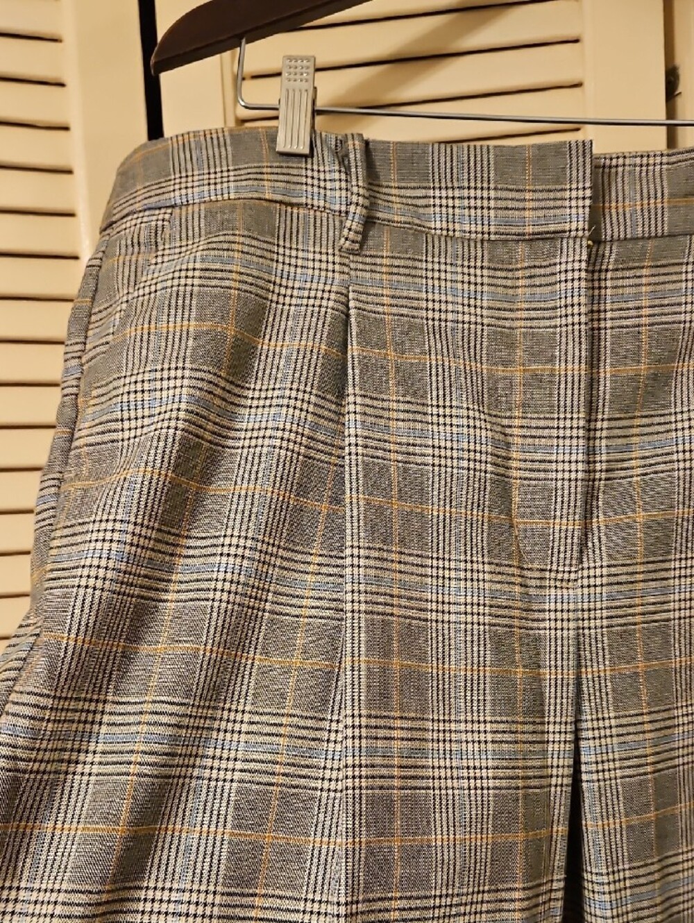 Nine West Women's Gray Plaid Dress Pants - Picture 4 of 5